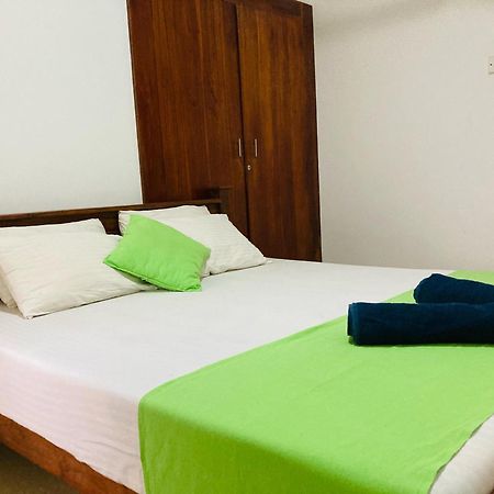 Leonine Villa Yala Тисамахарама Екстериор снимка