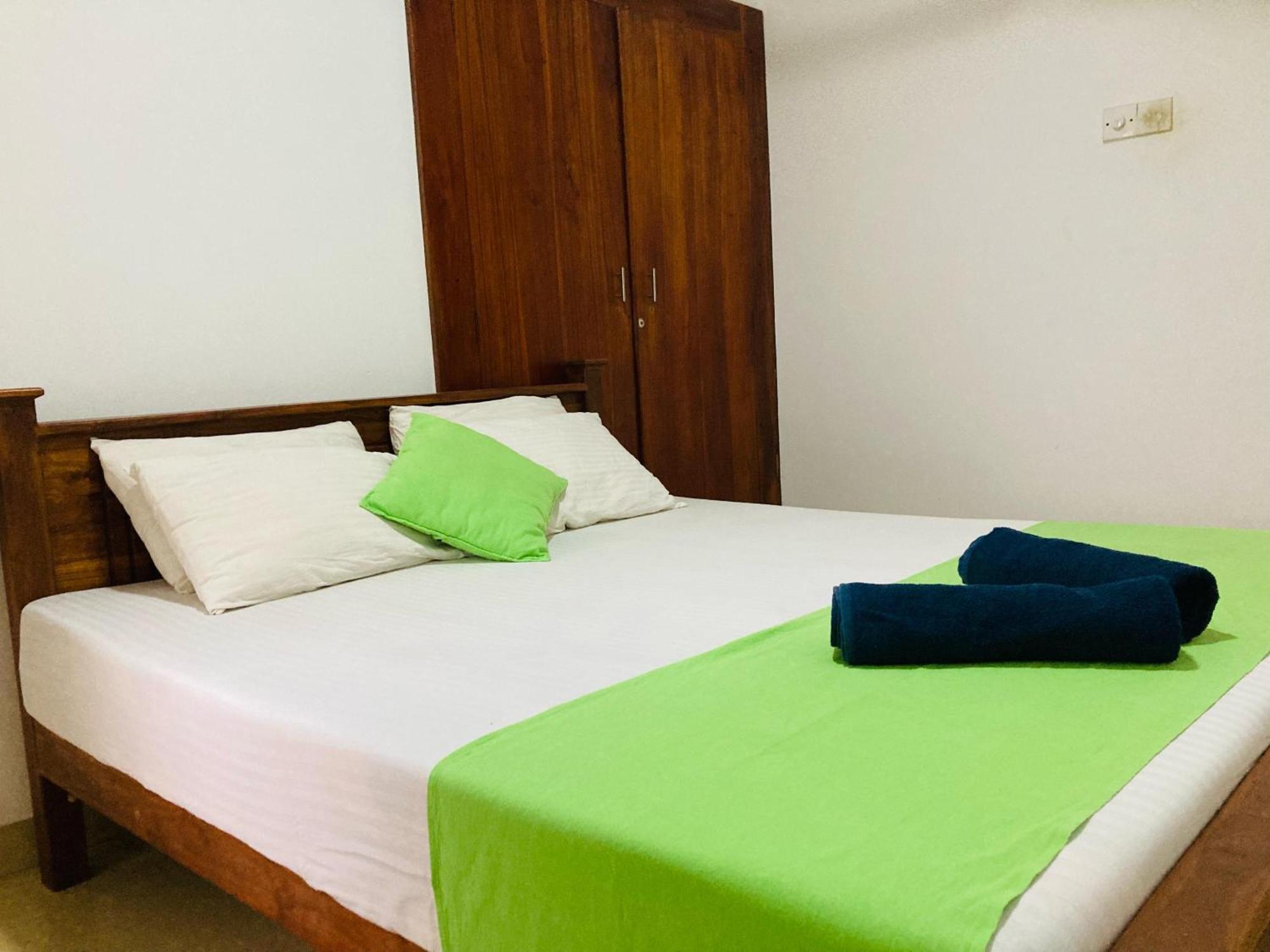 Leonine Villa Yala Тисамахарама Екстериор снимка