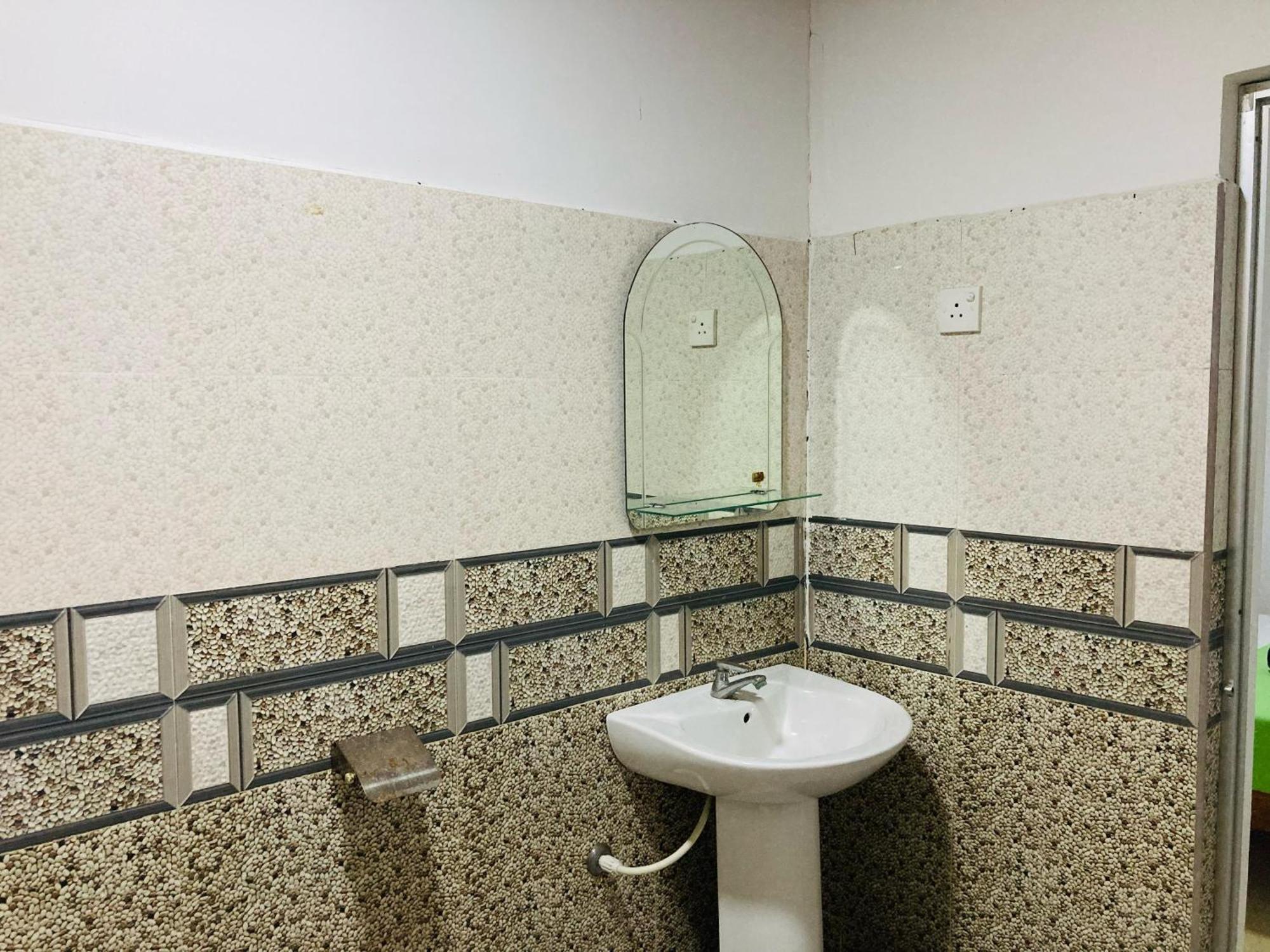 Leonine Villa Yala Тисамахарама Екстериор снимка