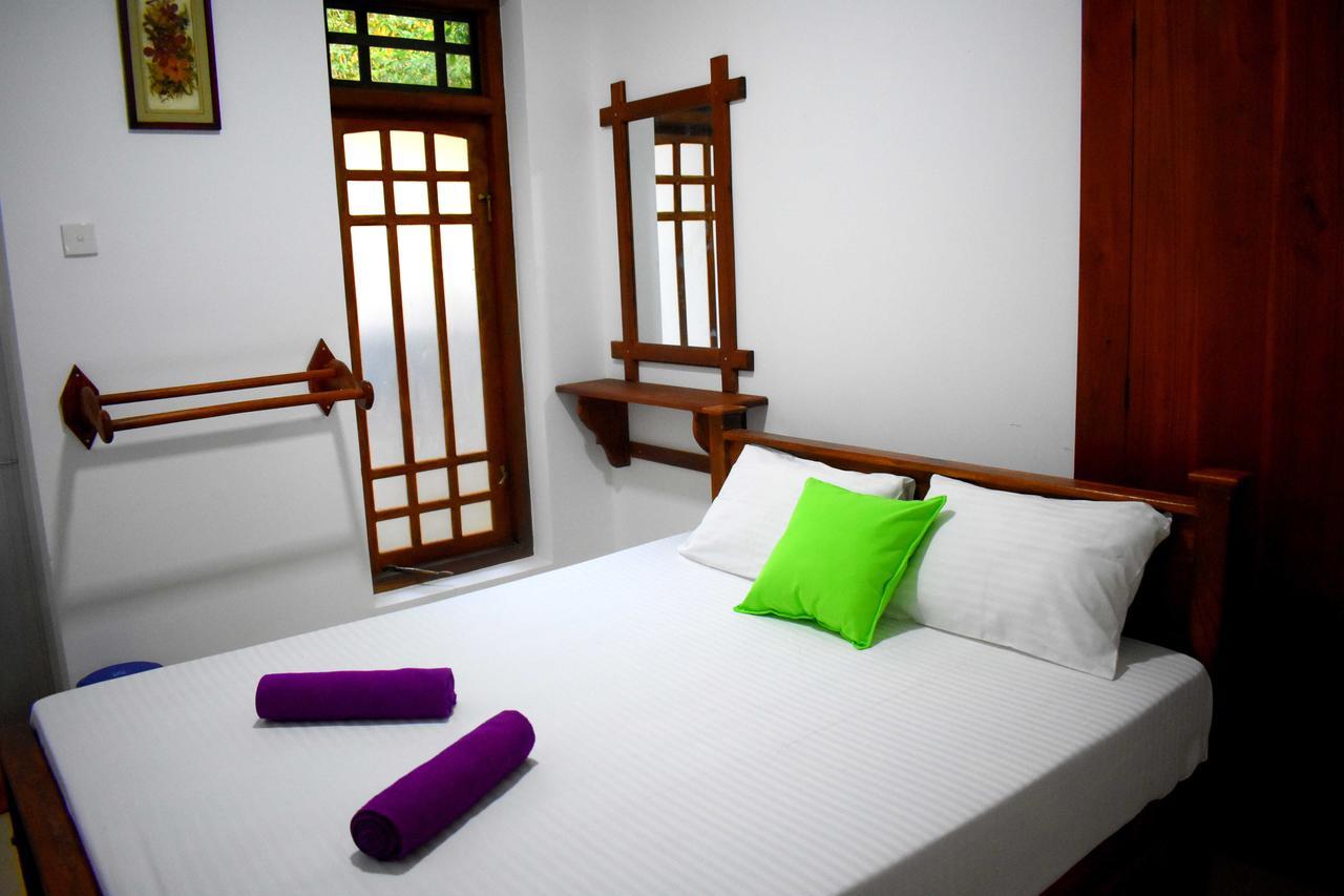 Leonine Villa Yala Тисамахарама Екстериор снимка